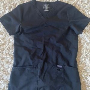 Cherokee scrub top